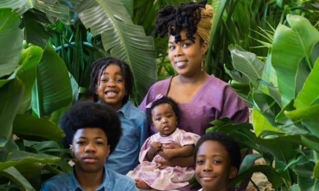 Ayanna Smith's Family