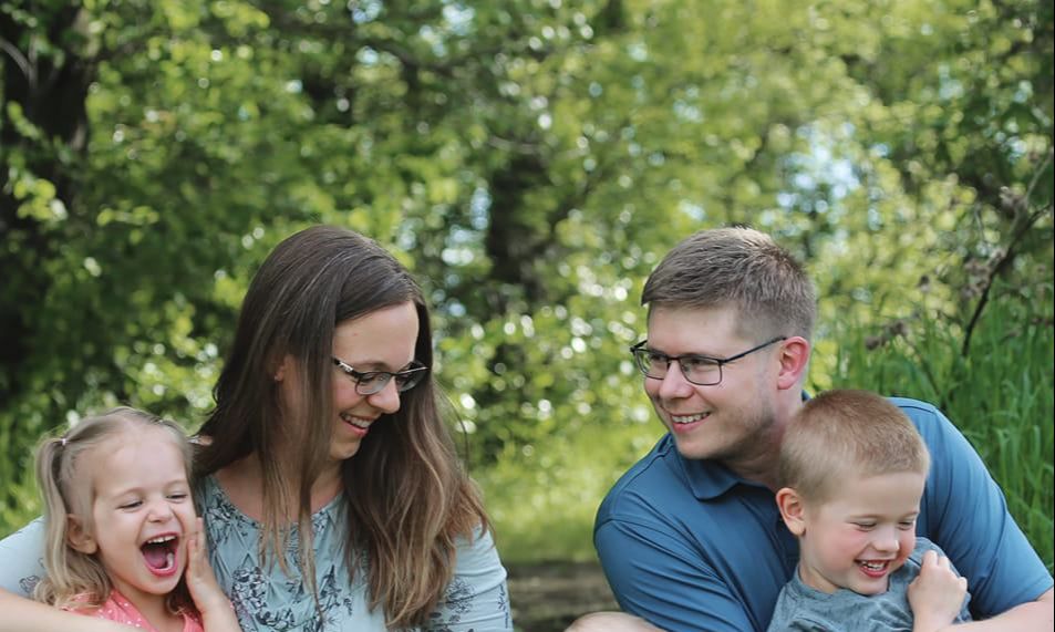 Garett & Christine Hildebrand Garett & Christine Hildebrand