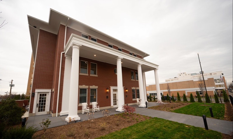 VA Detroit Fisher House Guests