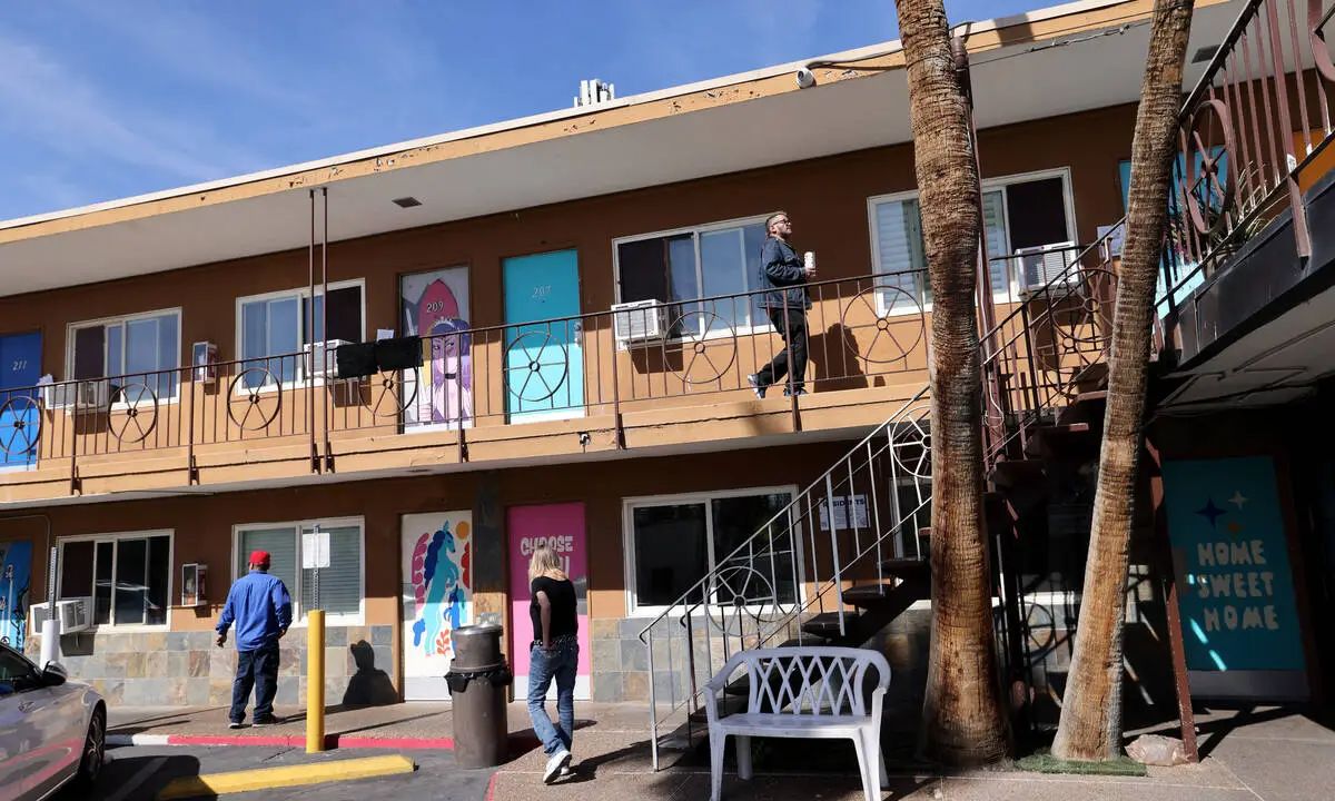 Hebron Apartment Residents