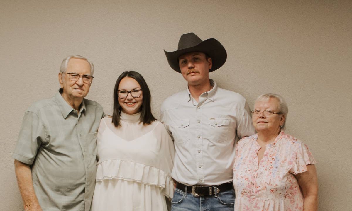 Kaylee Jo & Family 