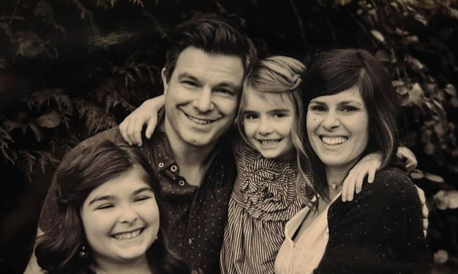 Loving on the Henry Girls