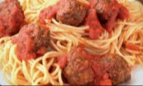 OHS Football Team Kickoff Dinner