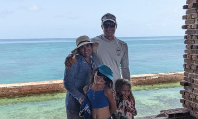 Kevin, Clara and Emma Reali